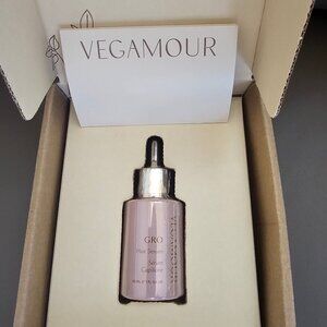 New In Box Vegamour Gro Hair Serum 1 fl oz / 30ml For Thicker Hair